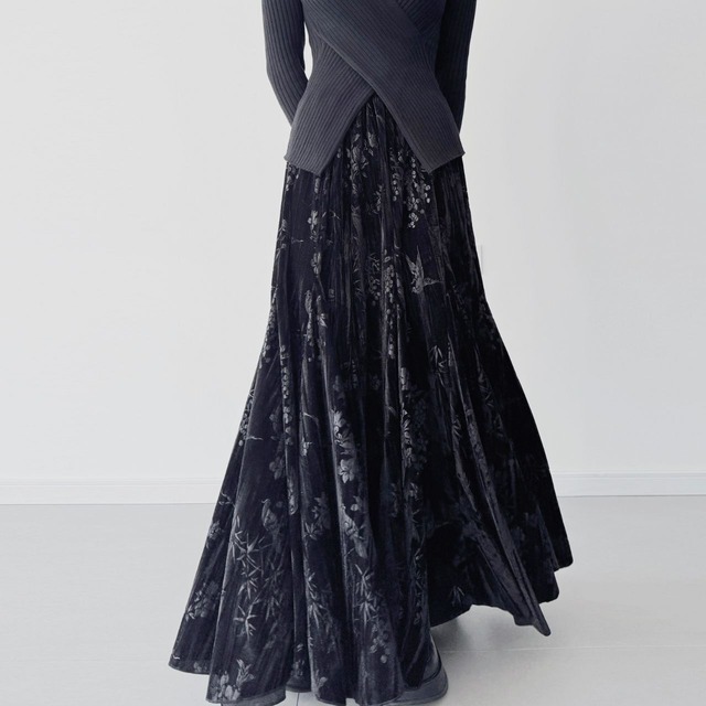 Velvet pattern flared maxi skirt C0957
