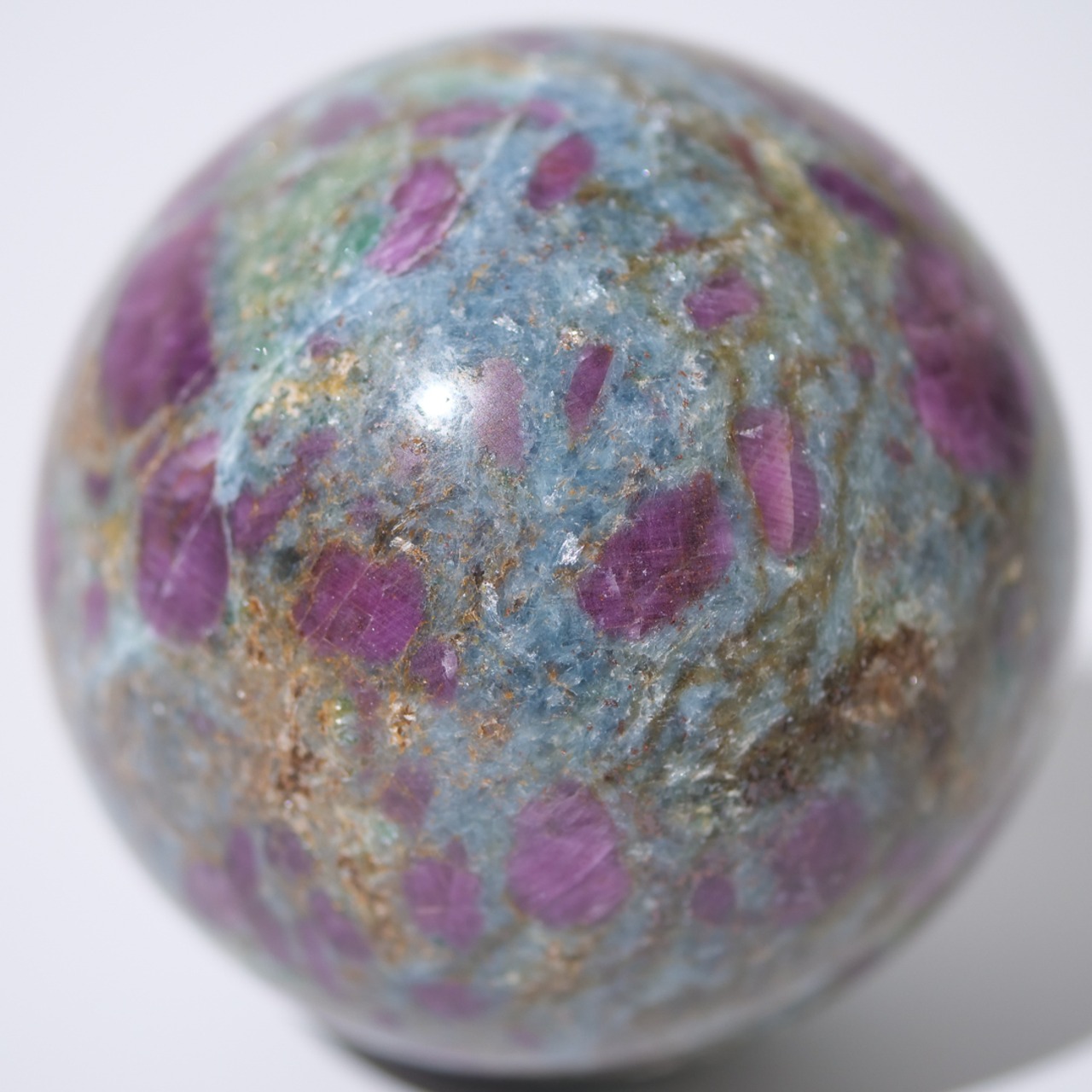 ルビー カイヤナイト / スフィア【φ5.4cm】