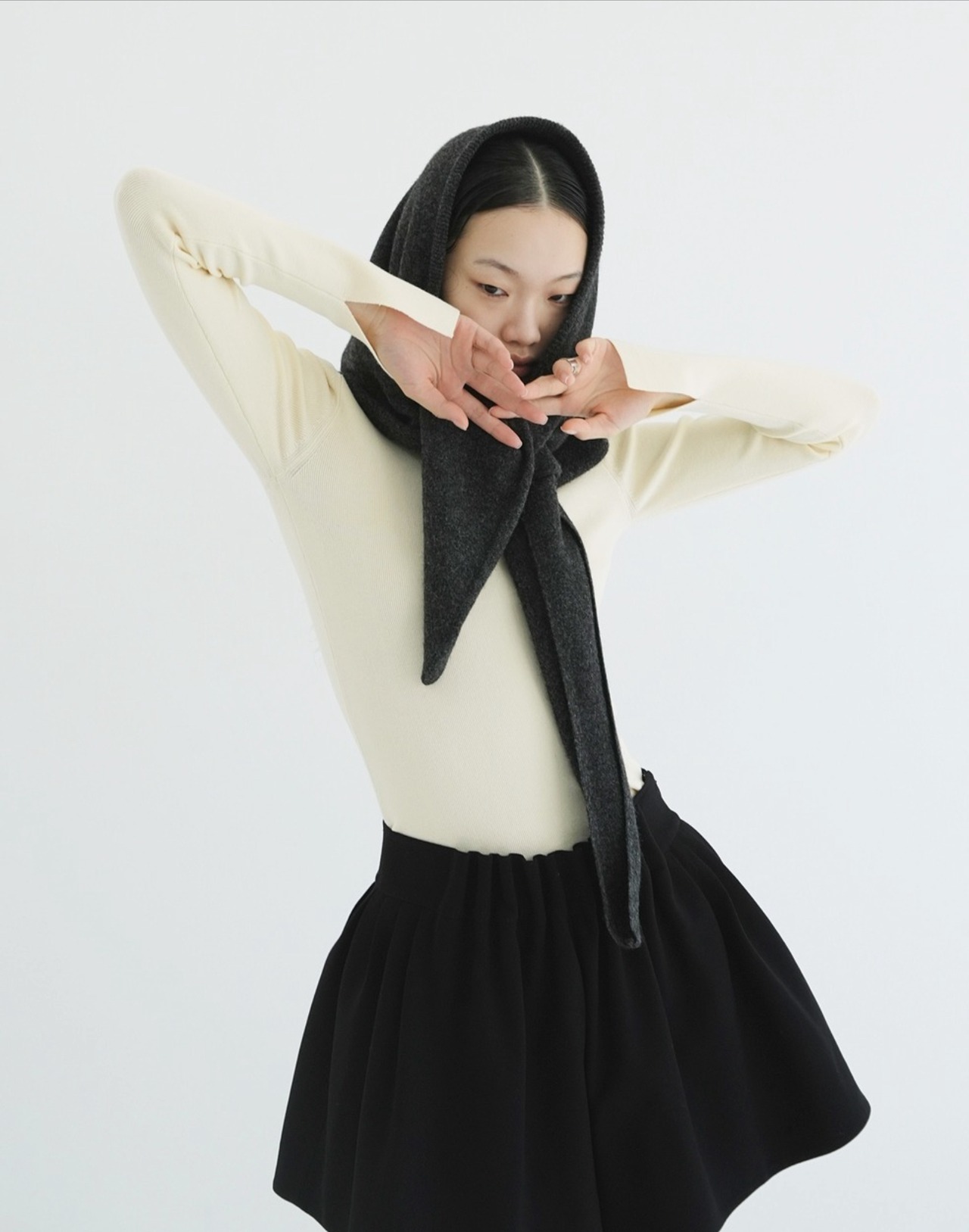 CLANE SHOULDER PADS KNIT TOPS 3色展開