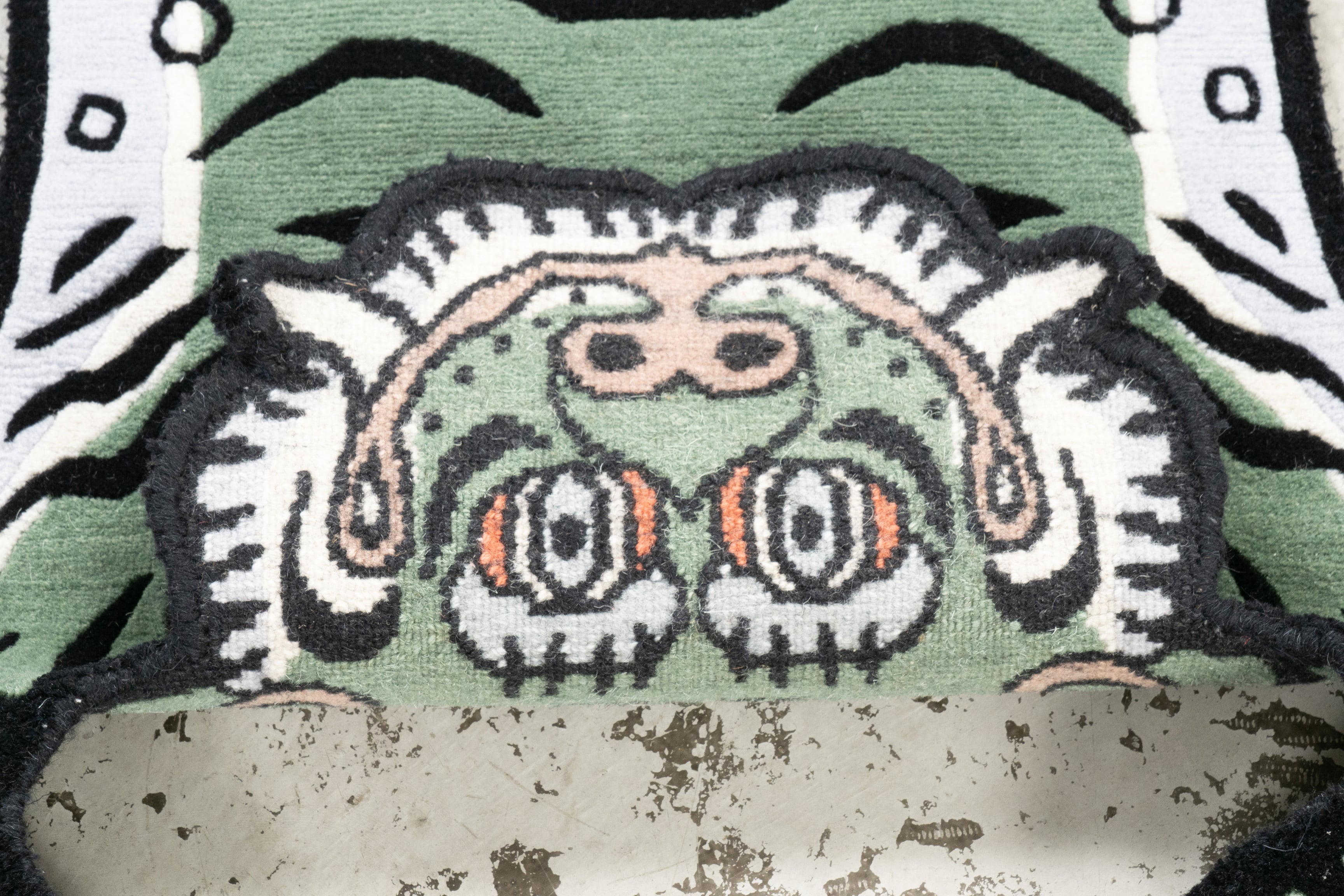 Tibetan Tiger Rug 《Sサイズ•ウール・オリジナル2・フォレスト