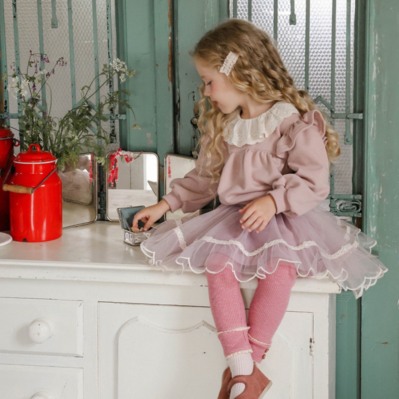 秋レースカラーフリルトレーナー