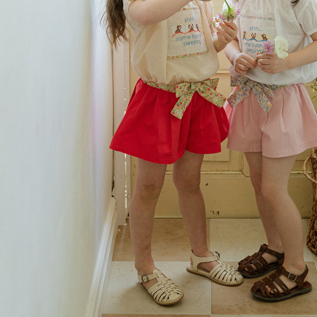 夏花柄リボンデザインショートパンツ