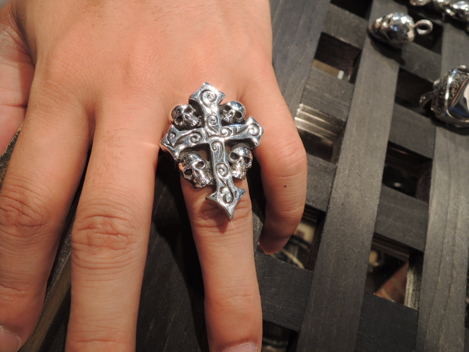 THE GREAT FROG HEAVY SKULL CROSS RING グレートフロッグ