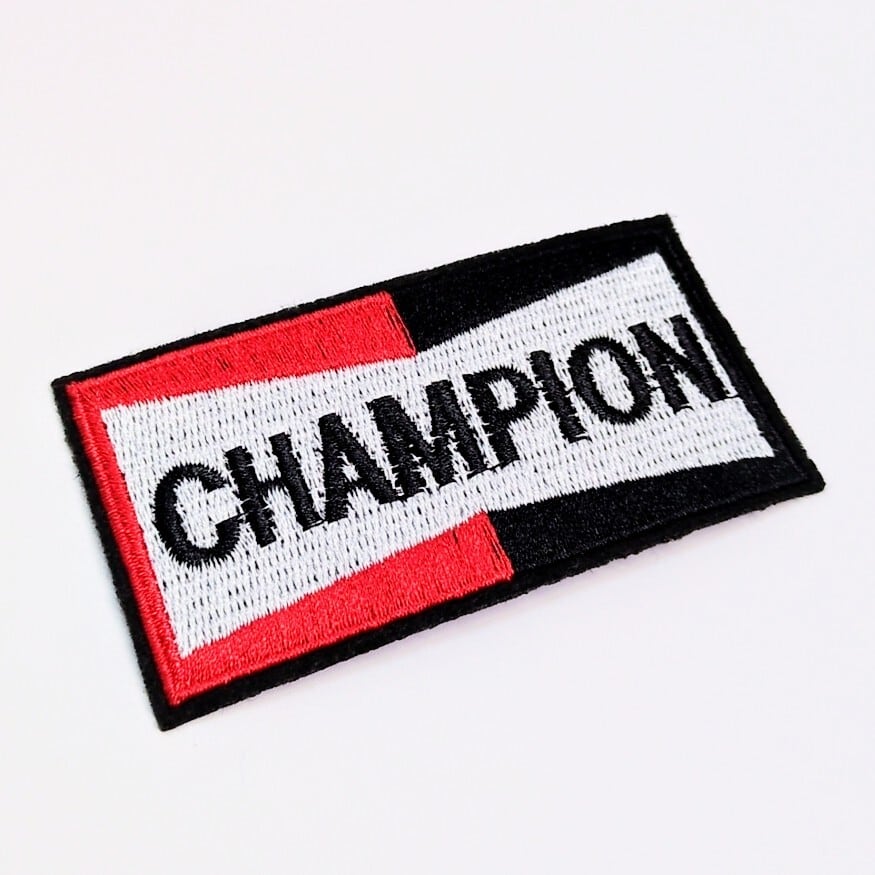 送料無料！ ☆刺繍アイロンワッペン☆ CHAMPION ( チャンピオン