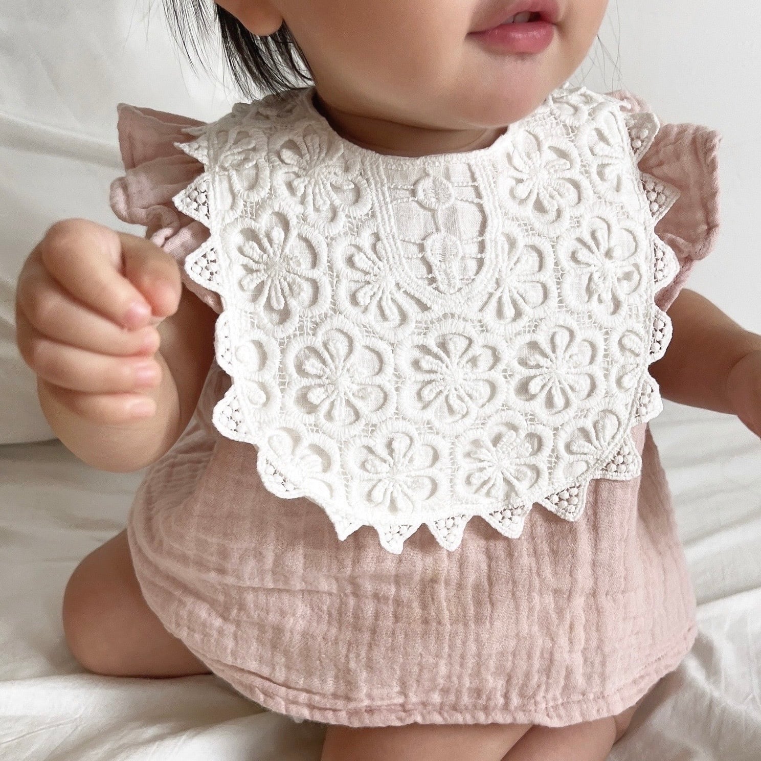 ハンドメイドスタイ　レーススタイ　きょん様 ハンドメイドスタイ レースつけ襟スタイ きょん様 ベビー・キッズ