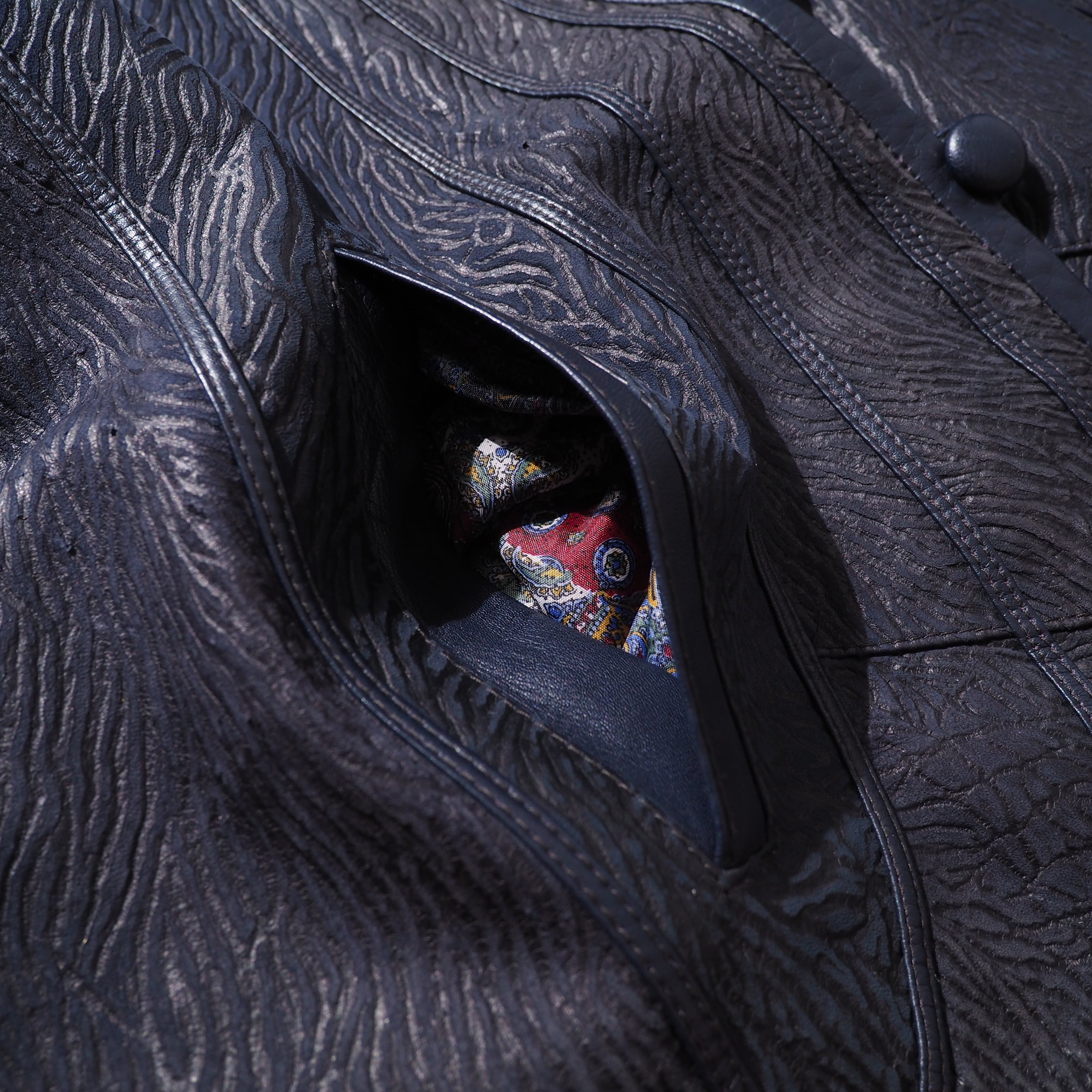 ” Adarcrea ” deformation mao collar silhouette vintage leather jacket