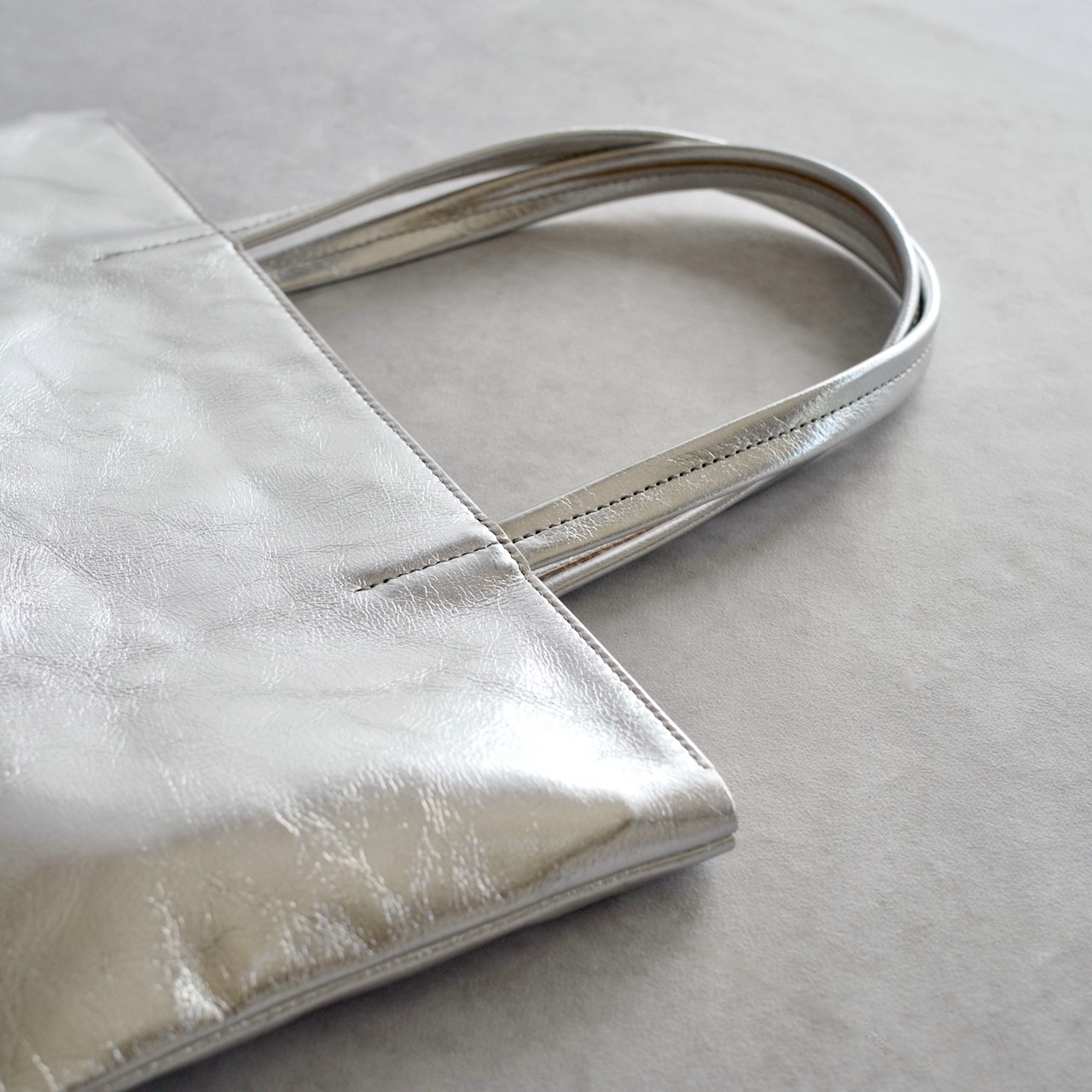 SS TOTE BAG 02 SILVER