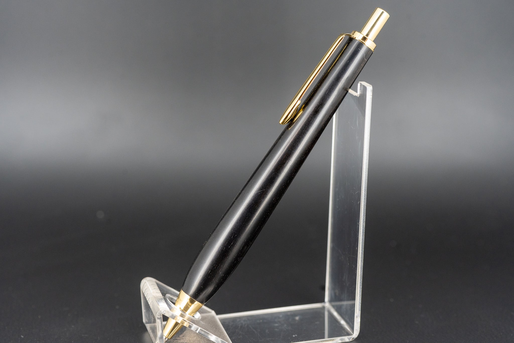 漆黒の銘木】 黒檀真黒 gold MP | 木軸ペン工房 金杢犀
