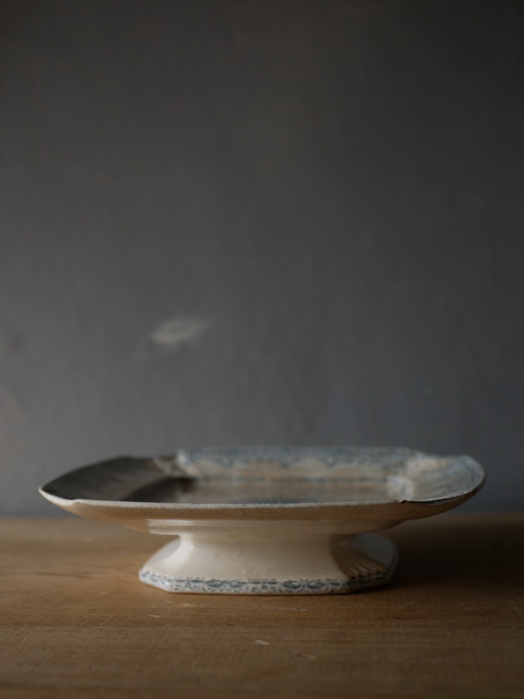 シルクのハンキーケース 手刺繡 フランスアンティーク ブロカントの