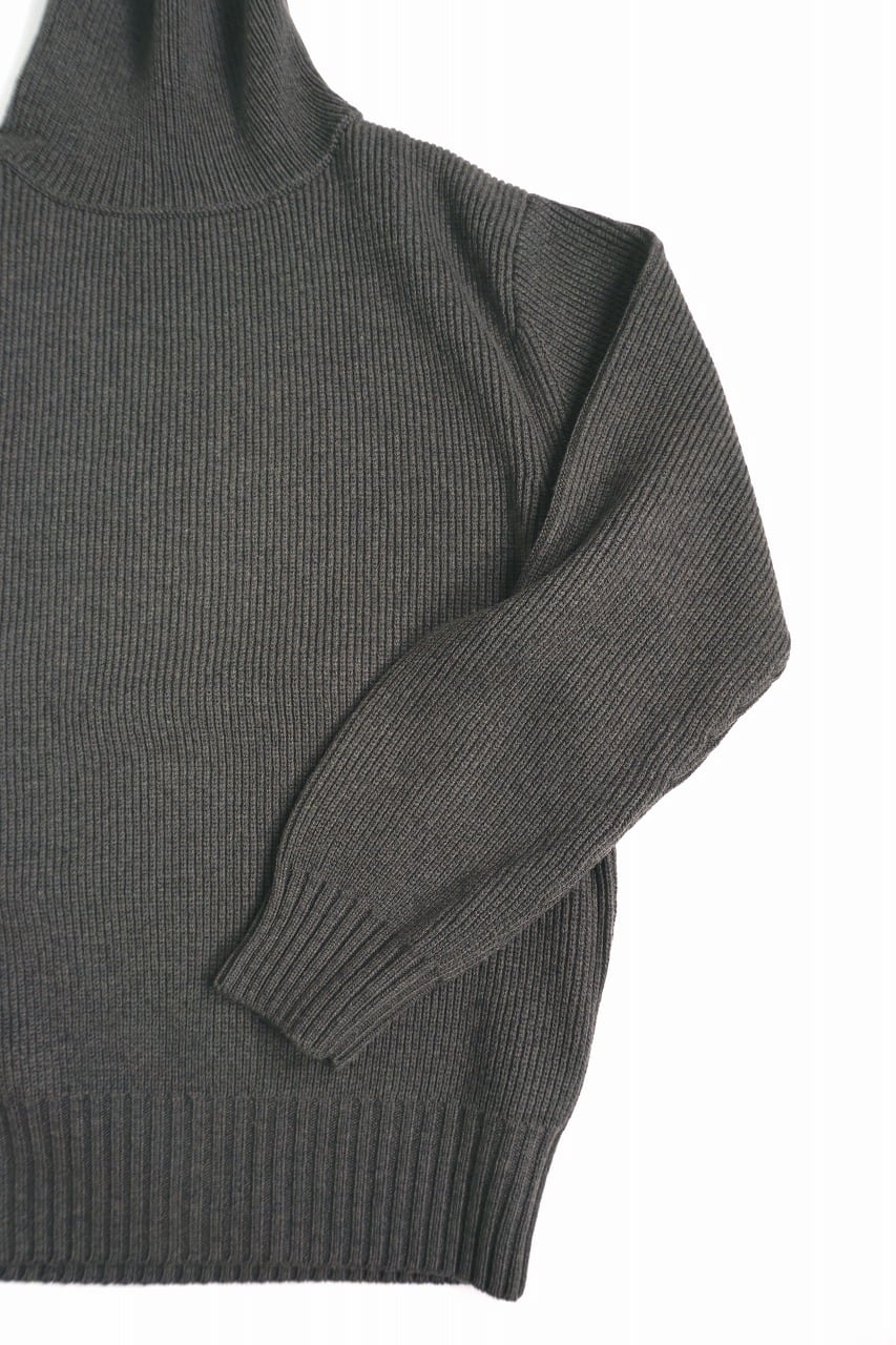 Hand Framed High Neck P/O