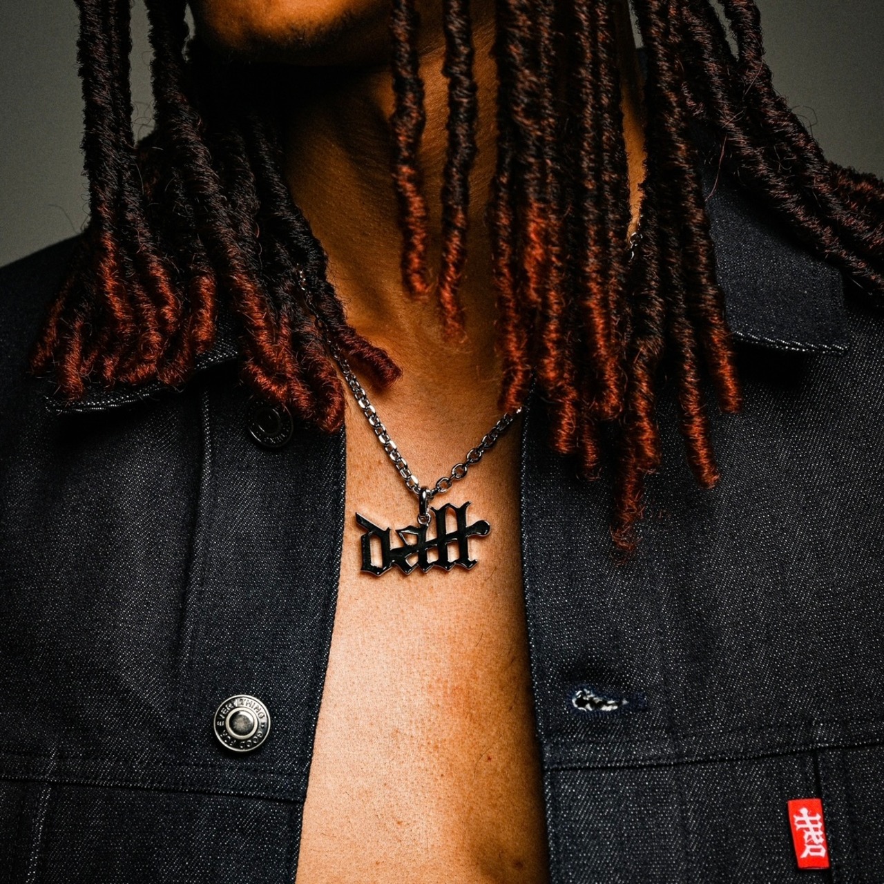 OG LOGO NECKLACE