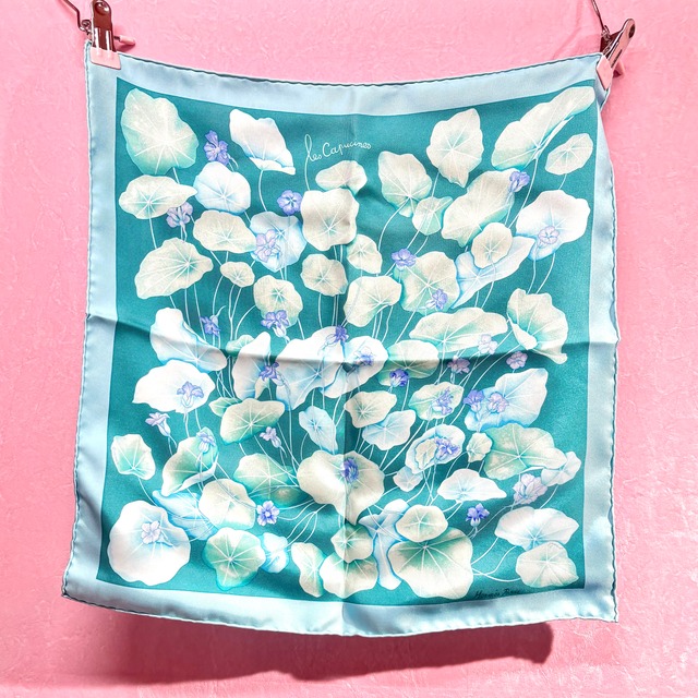 【未使用品】HERMES スカーフ カレ40 Les Capucines ライトブルー シルク エルメス