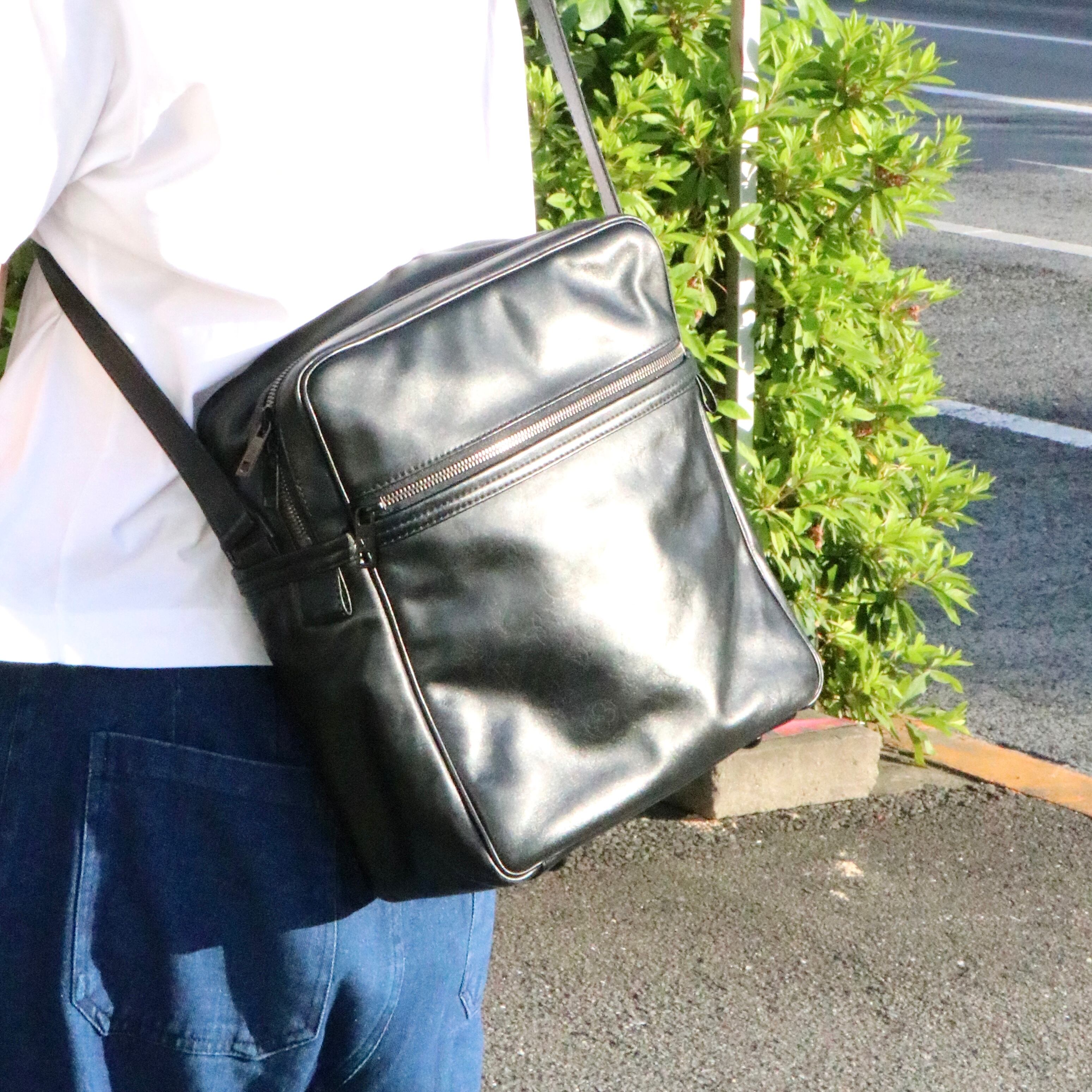 LOUIS VUITTON ルイヴィトン クラークソン モノグラムディフィール  