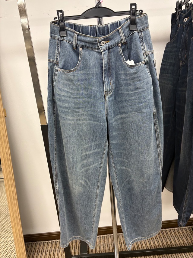 ラドアッシュ　お姉さんビジューロンT 61-2676