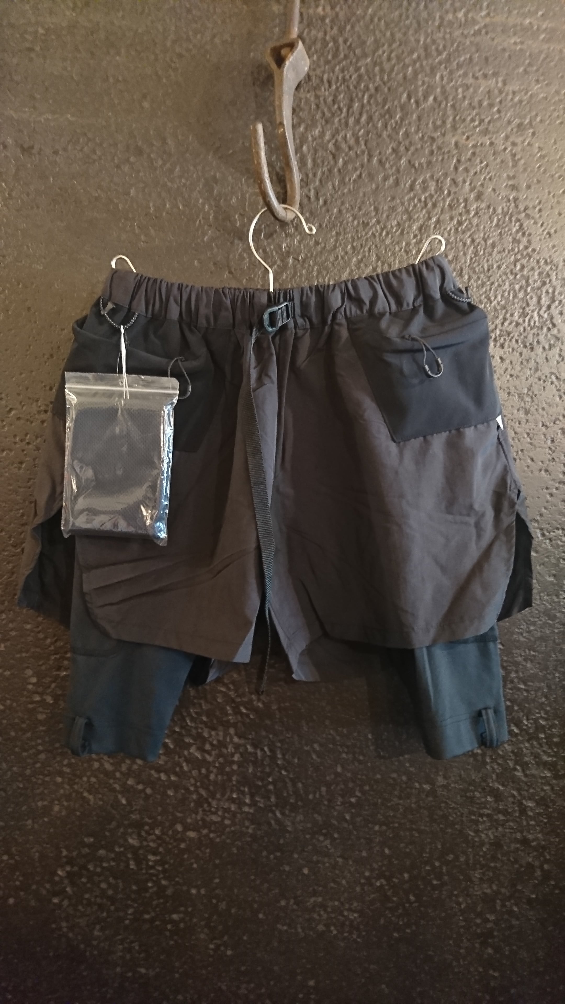 COMFY OUTDOOR GARMENT 