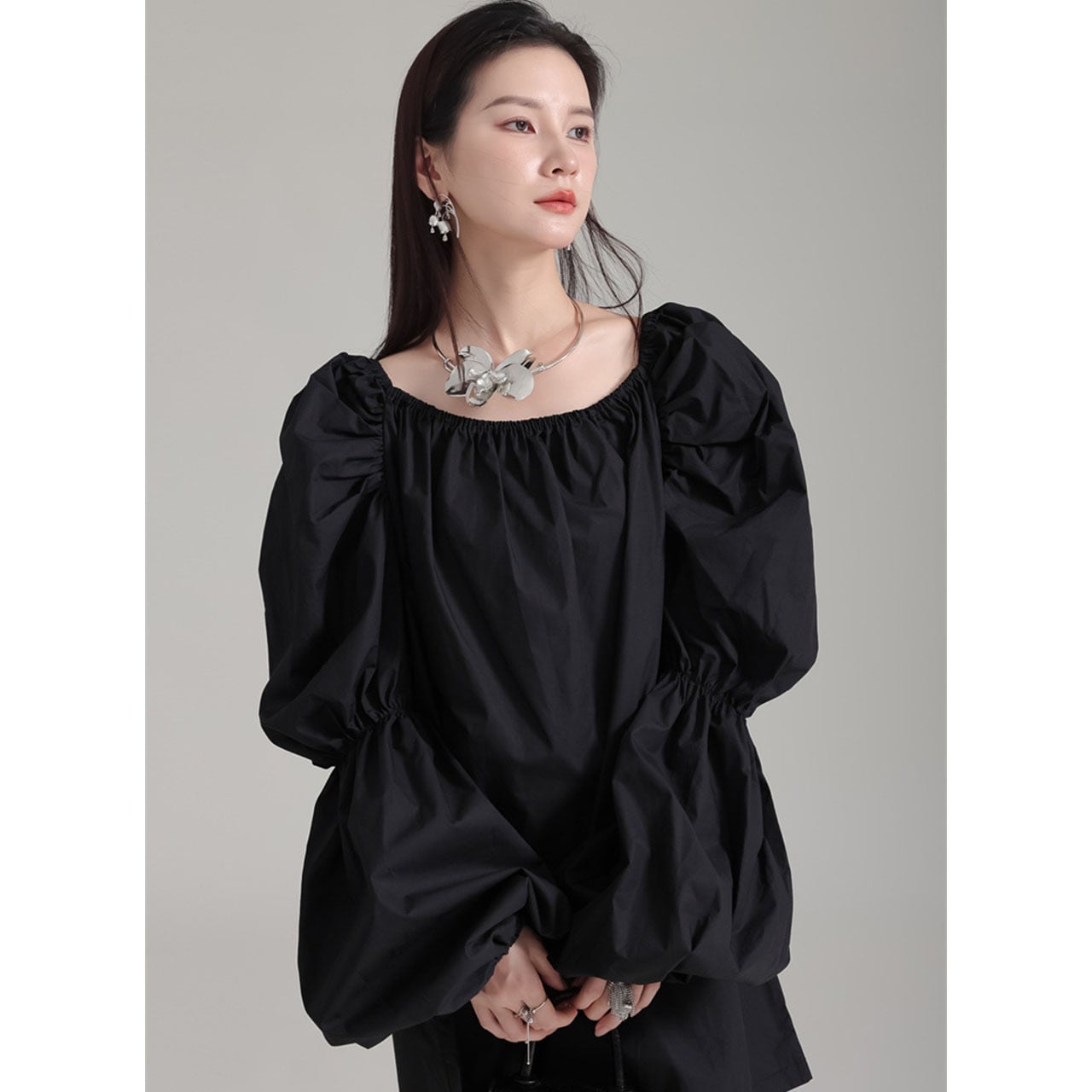 Volume Puff Sleeve Shirring Onepiece | HEENIE HEENIE 公式