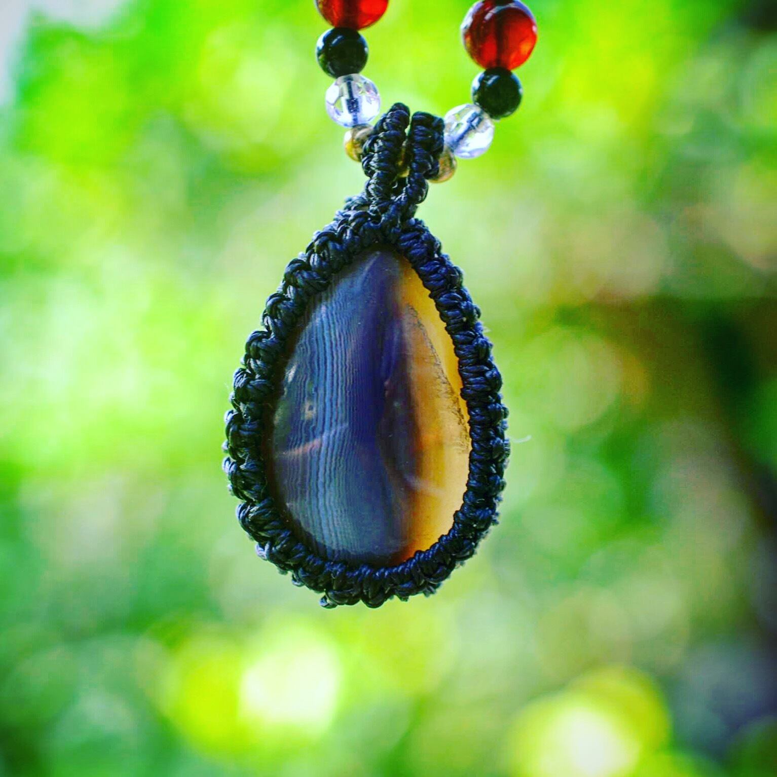 不思議模様★ブラックアゲートマクラメペンダント