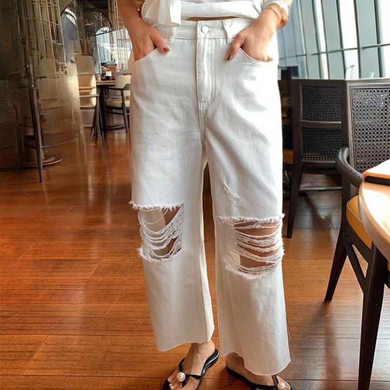 Distressed cropped wide denim 00399