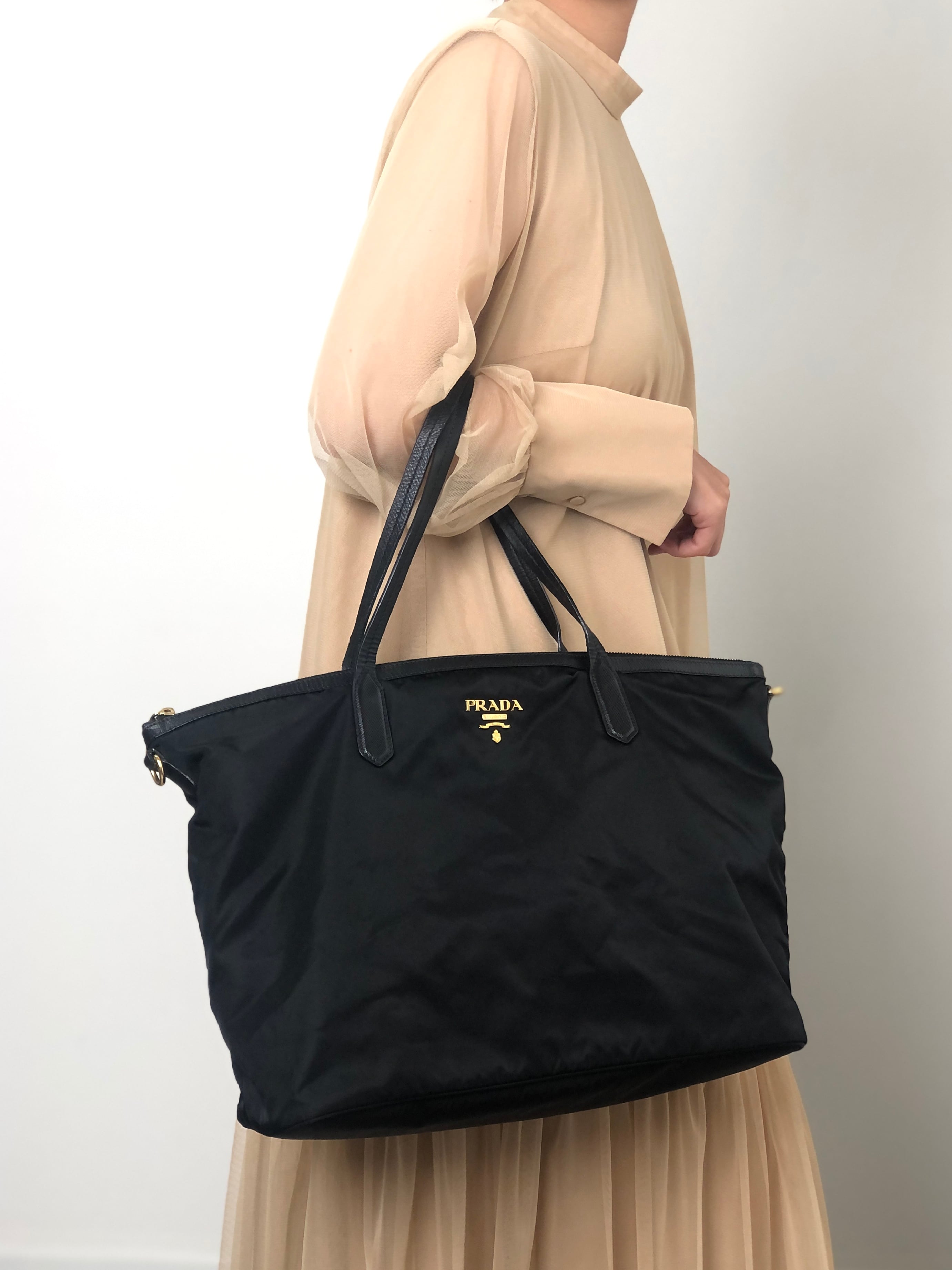 PRADA プラダ ハンドバッグ ブラック ロゴ ナイロン トートバッグ vintage ヴィンテージ オールド dvcviv