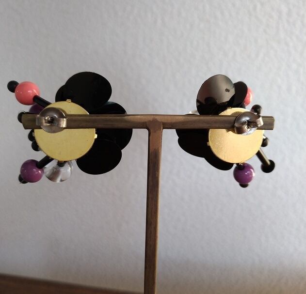 【SALE】スパンコールとつぶつぶピアス