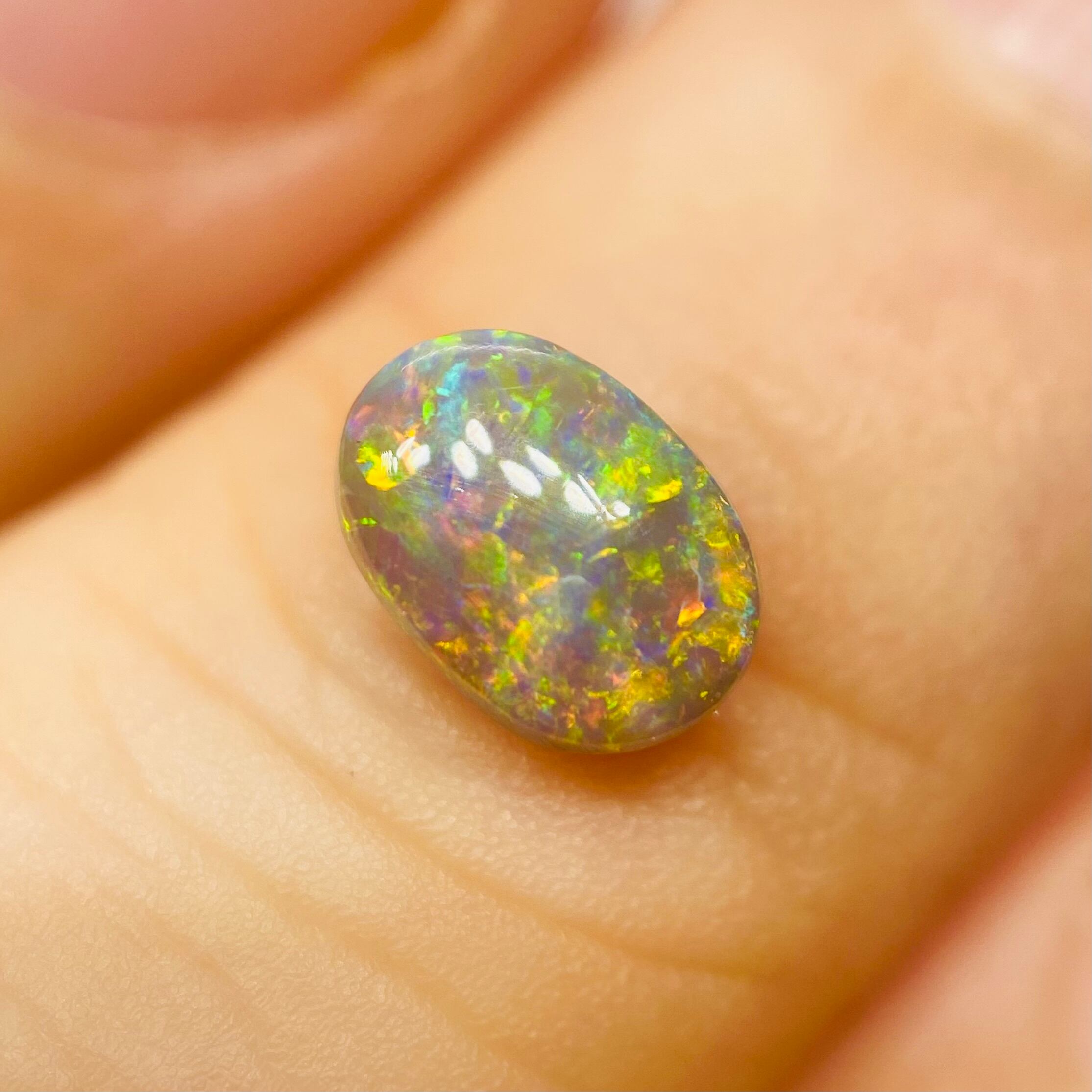 光の巨匠 ブラックオパール