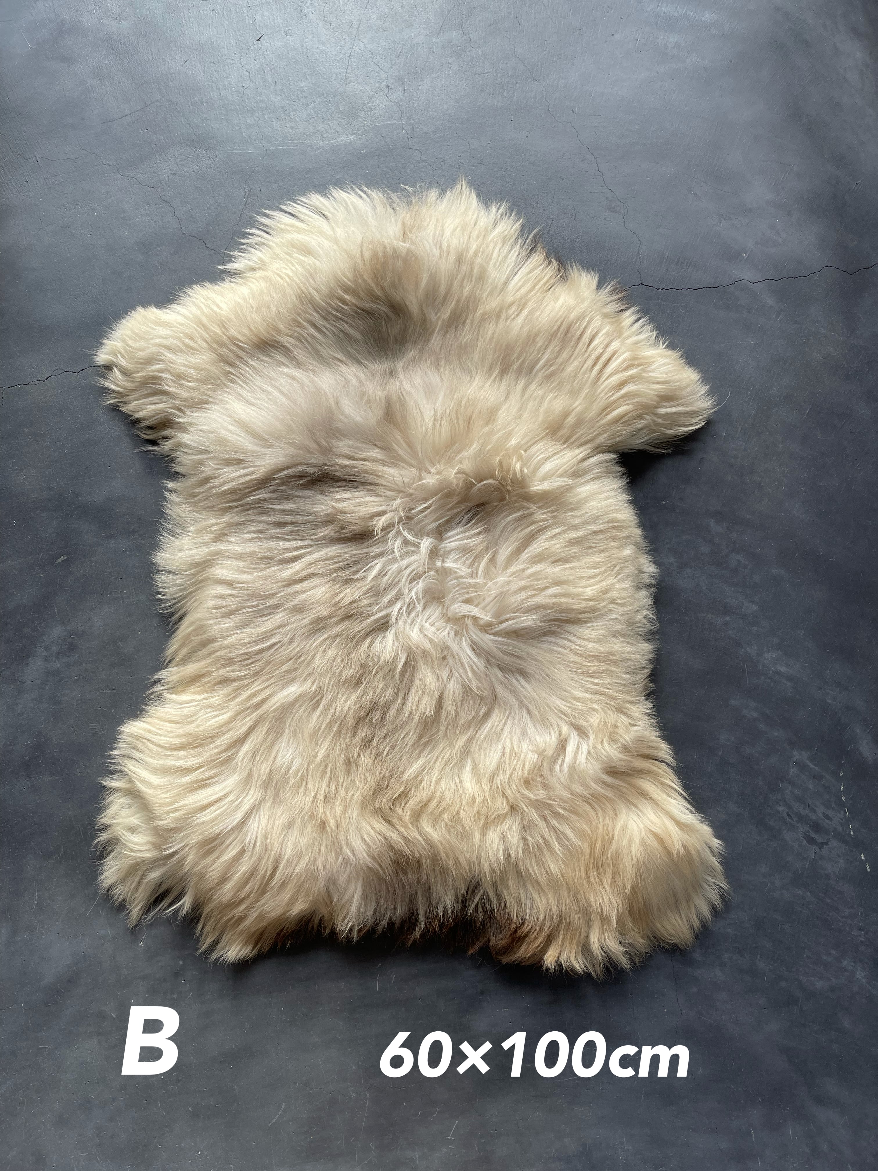 羊毛 / 山羊 ラグ Mサイズ | mambo ladys