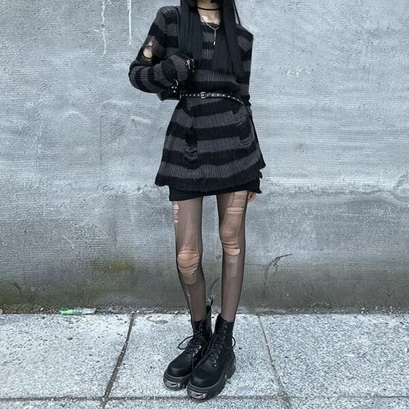 Seasonz ニット クラッシュ ダメージ ボーダー柄 ストリート系 地雷系 原宿女子 韓国ファッション 10代 代 サブカル系専門店 Ladies Fashion Seasonz