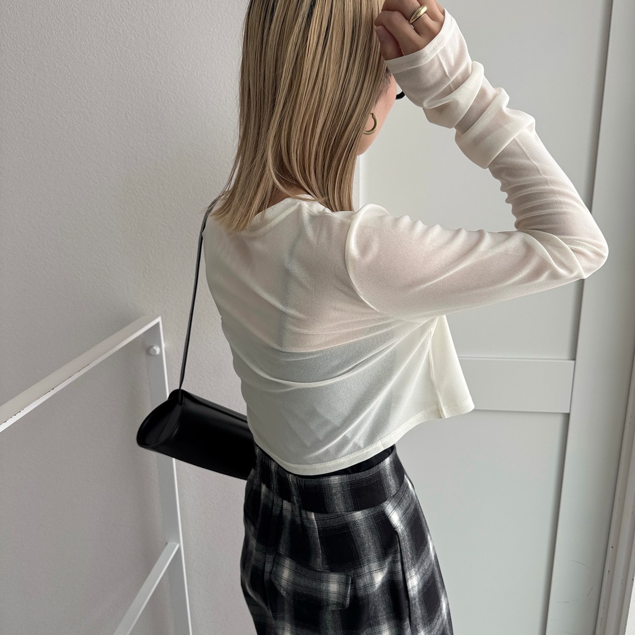 crew neck tulle sheer short tops/offwhite