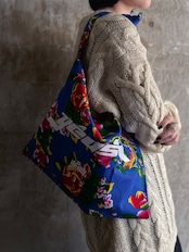 YANGGAO × 333/ Collaboration Chăn Con Công bag