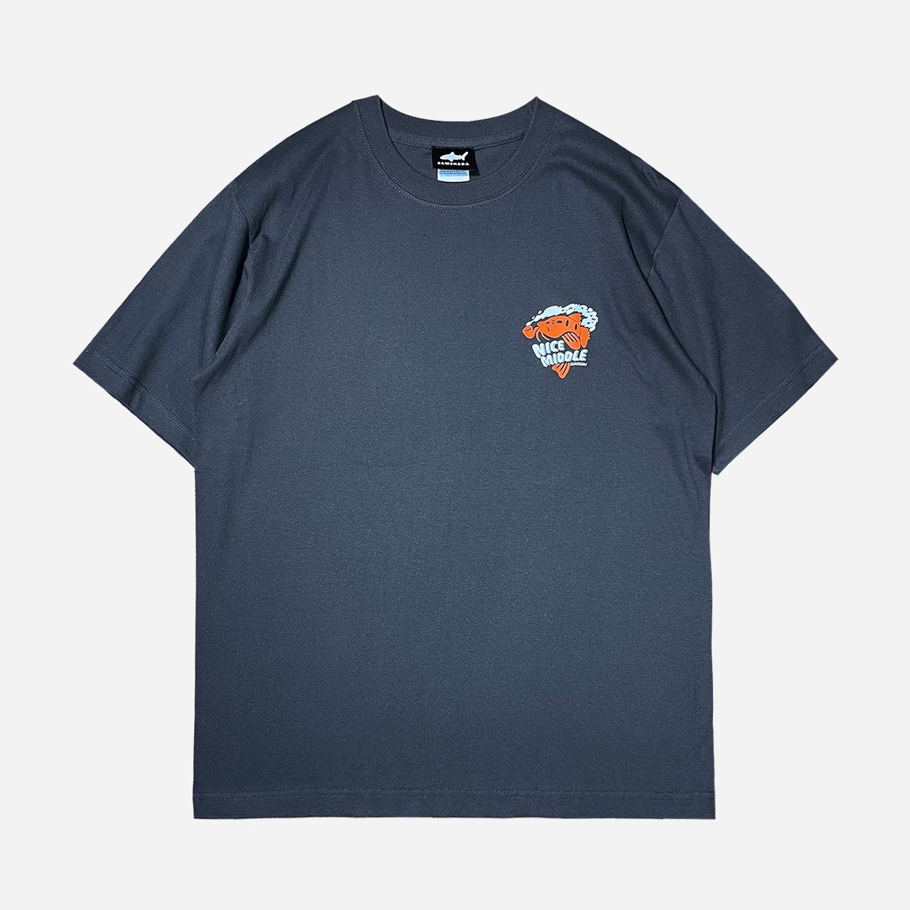 NICE MIDDLE T-shirt