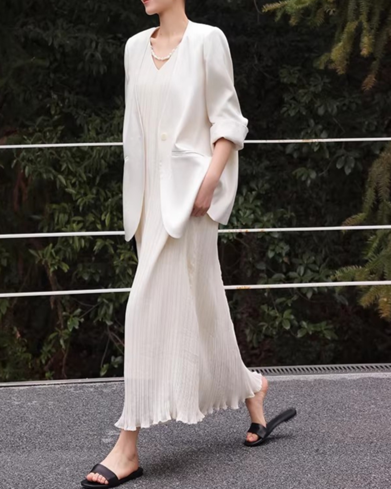 Button Front Hip-Length Drop Shoulder Jacket    L0044