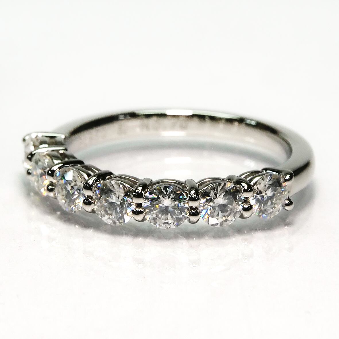 0.7ct エタニティリング K10 ハーフ エタニティ リング ダイヤ リング モアサナイト リング 大粒 ダイヤ リング 10金 リング
