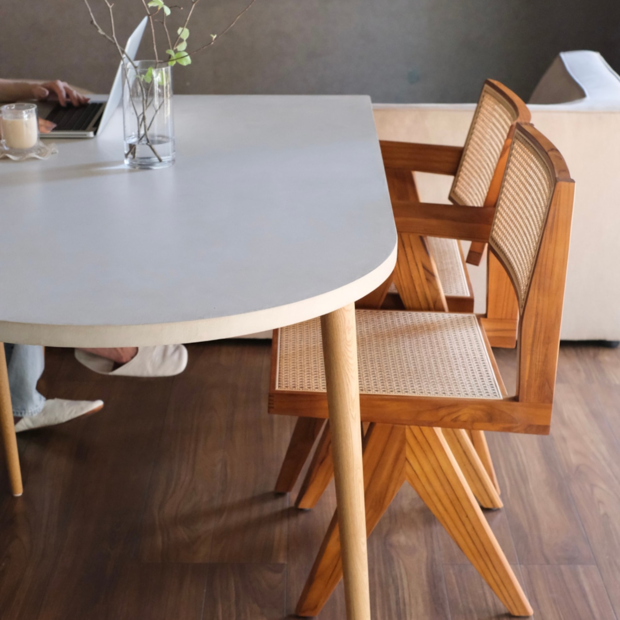 Half Oval Dining table