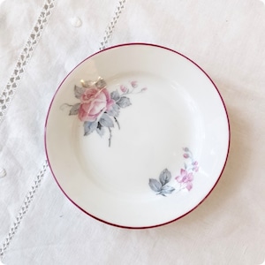 フランスヴィンテージ ミニ皿 |ピンクの薔薇 白磁 ミニプレート 直径11.5㎝｜1900年代中頃～後半①