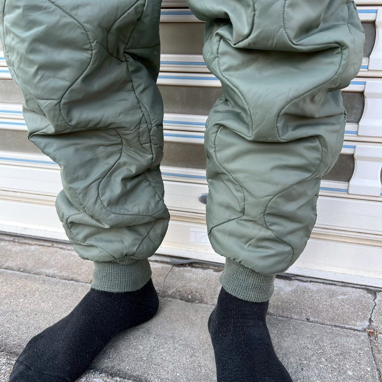 00s 米軍 実物 CWU-9/P ナイロン キルティング ライナーパンツ L