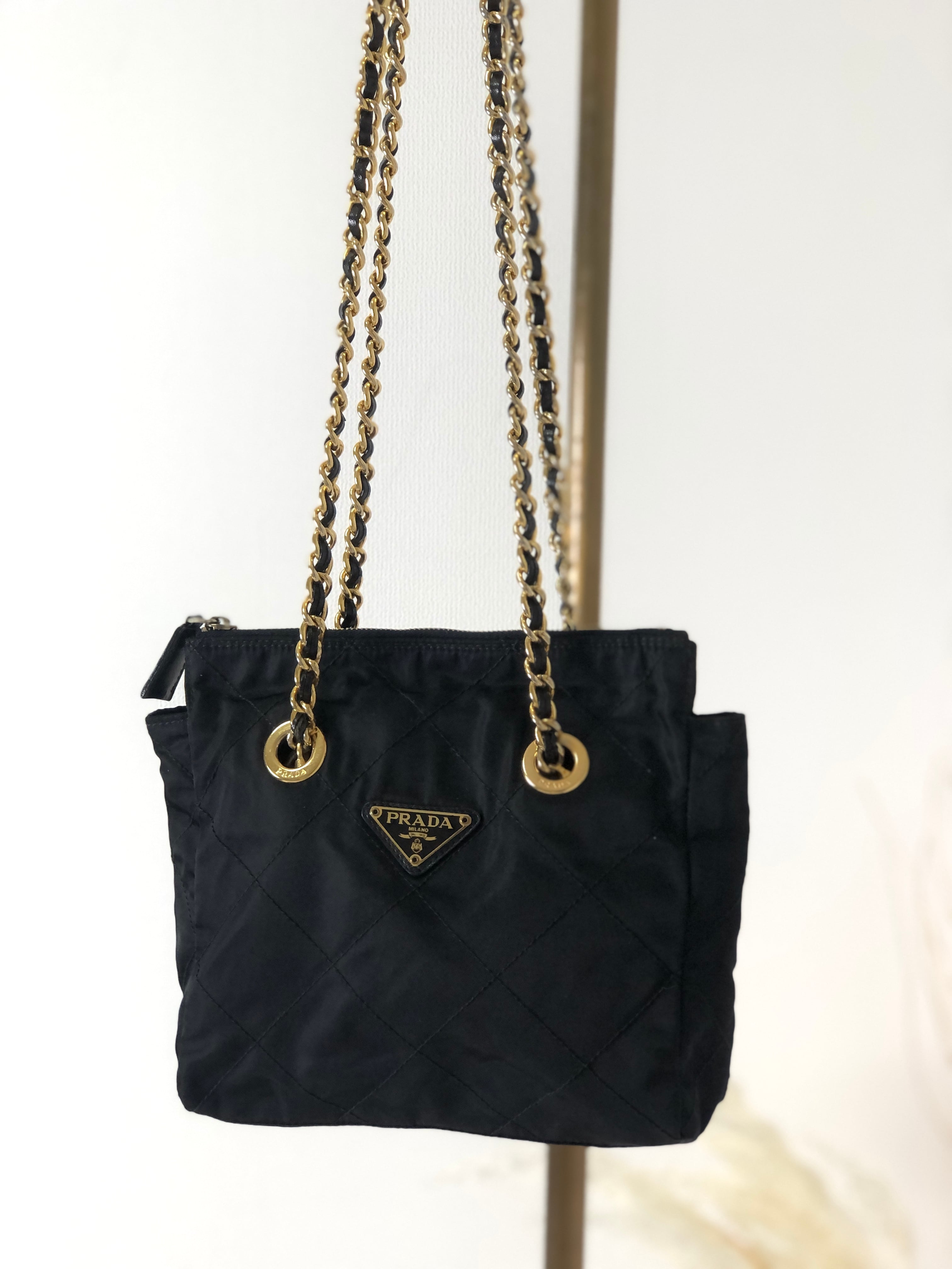 PRADA プラダ トライアングルロゴ ナイロン チェーンショルダー ショルダーバッグ ブラック vintage ヴィンテージ オールド 5shr8e  | VintageShop solo powered by BASE