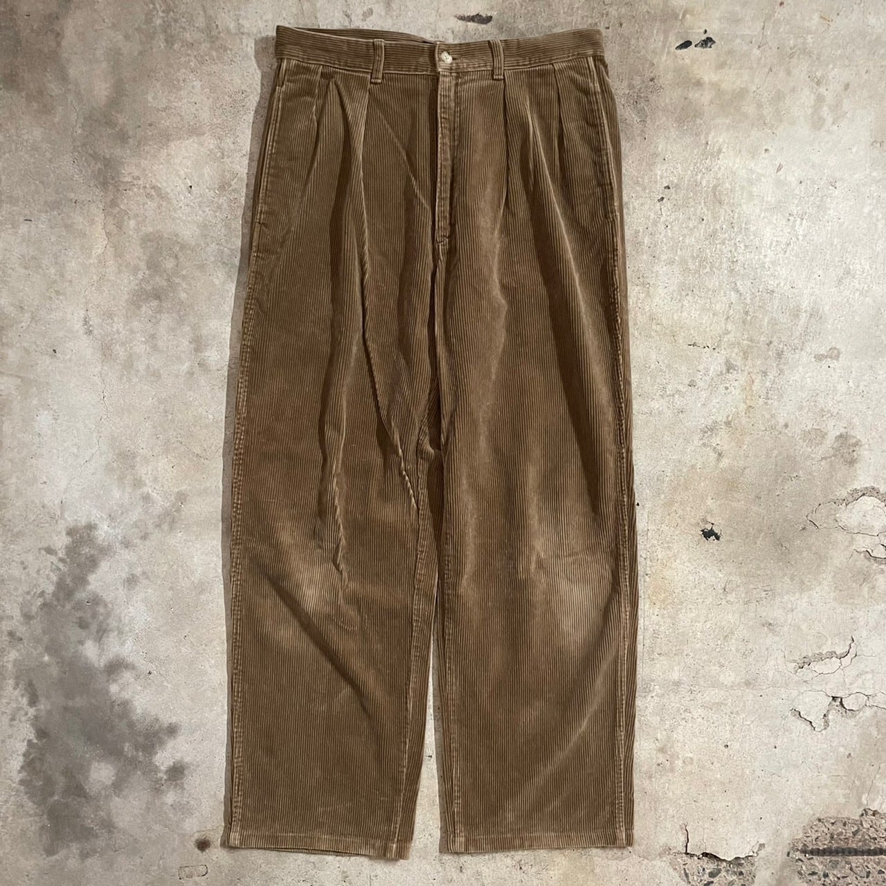 〖Polo Ralph Lauren〗90’s brown color 2tuck corduroy pants/ポロラルフローレン 90年代  ブラウンカラー 2タック ワイド コーデュロイ パンツ/msize/#0526/osaka | 〚EINS_archive〛 powered by  BASE