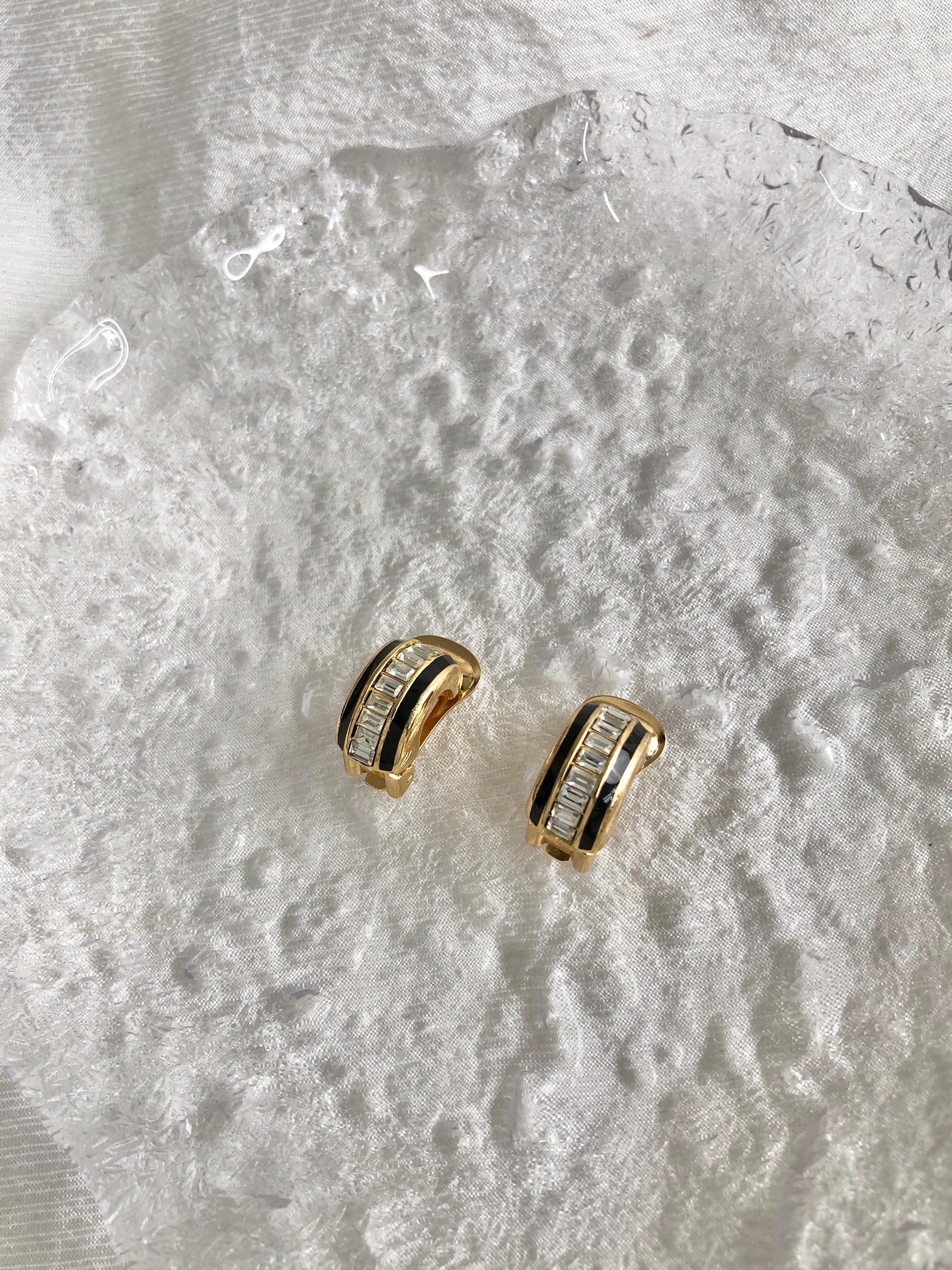 Christian Dior クリスチャン ディオール イヤリング ゴールド×ブラック ラインストーン vintage ヴィンテージ オールド puchn3