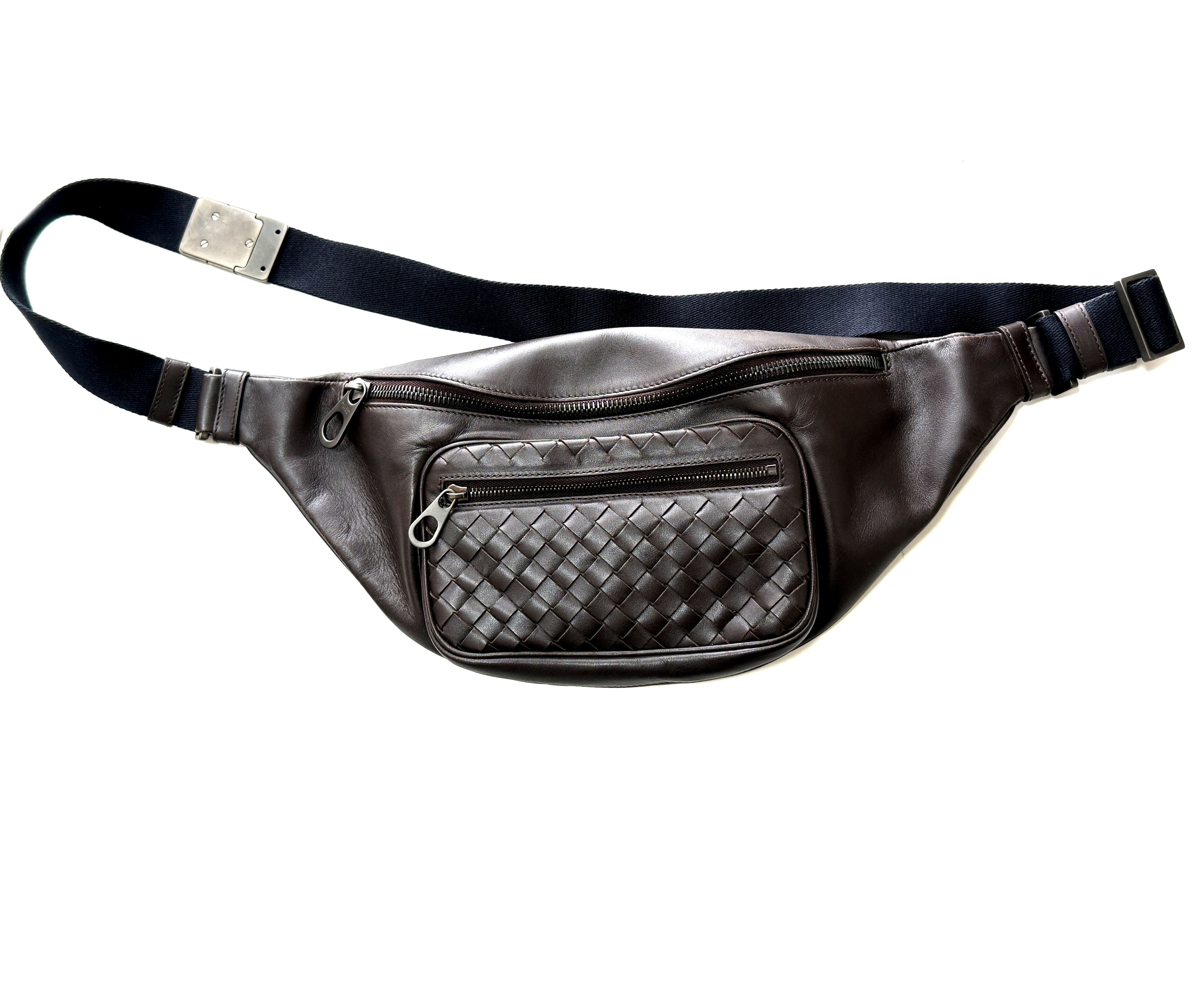 BOTTEGA VENETA ボッテガヴェネタ イントレチャートレザー クロス