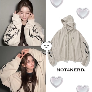 ★NMIXX ソリュン 着用!!【NOT4NERD】Dagger Tribal Logo Hood Zip Up - Ivory
