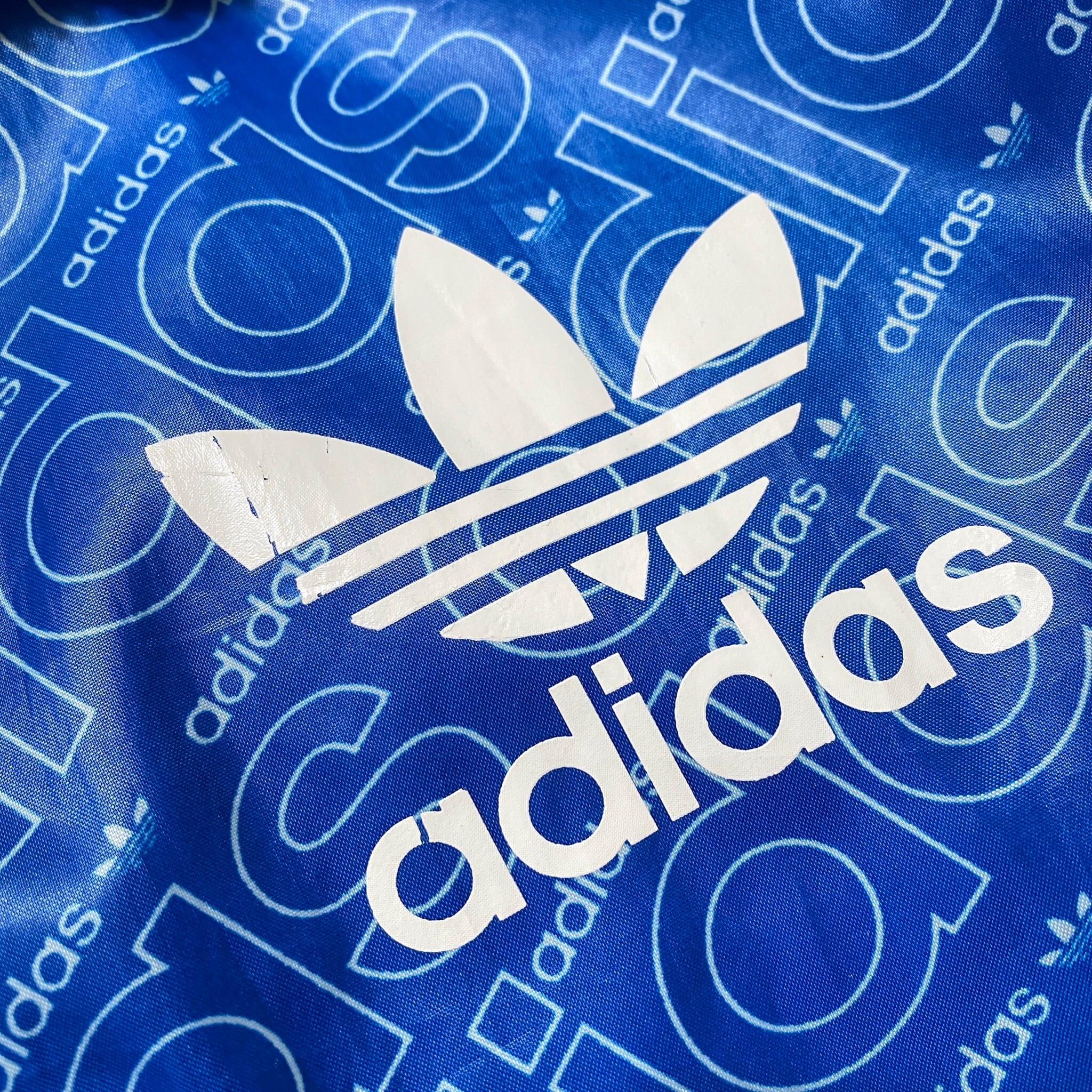 adidas アディダスオリジナルス リバーシブルナイロンジャケット 総柄 ...