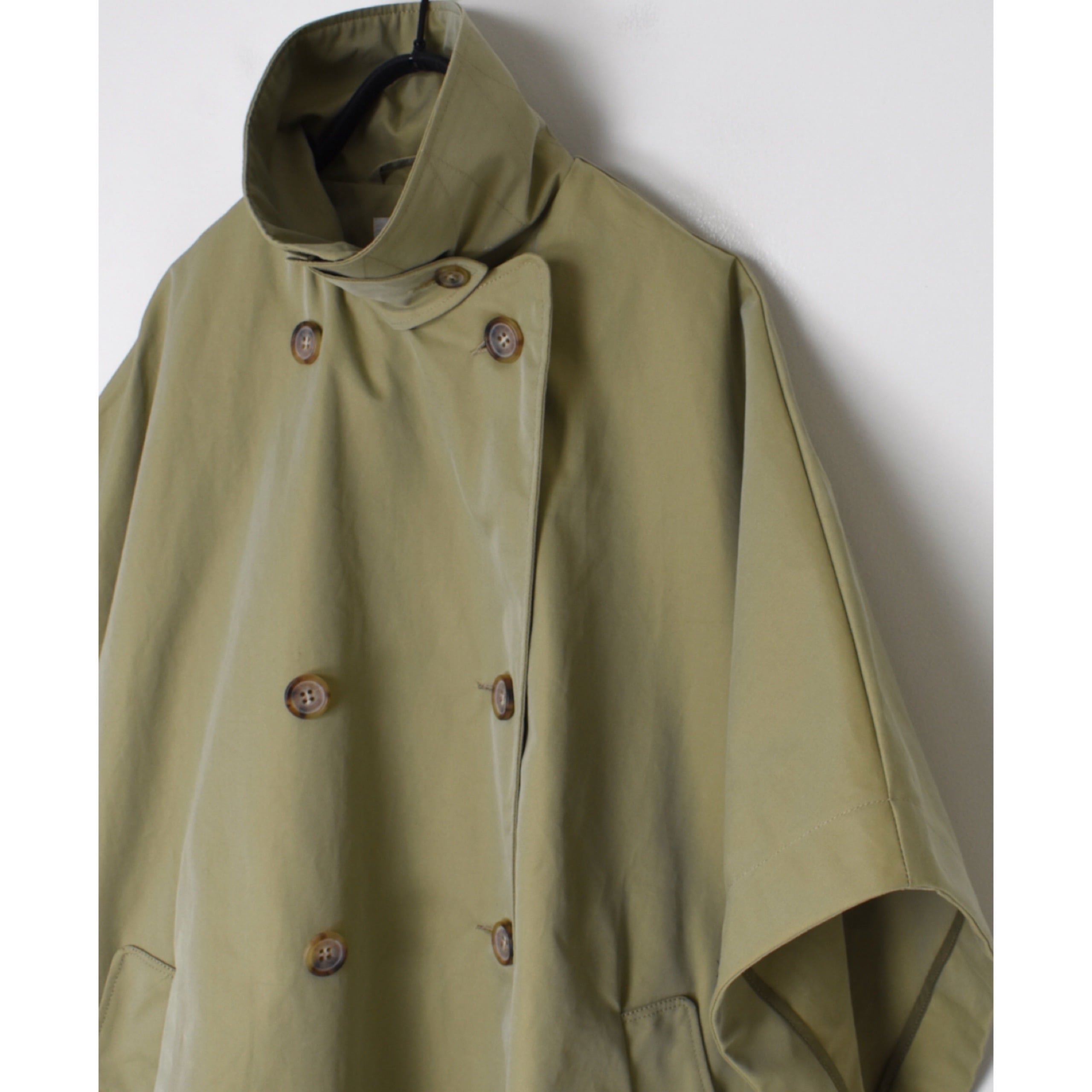 ARMEN｜GABARDINE COTTON DOUBLE BREASTED CAPE | robin ASO