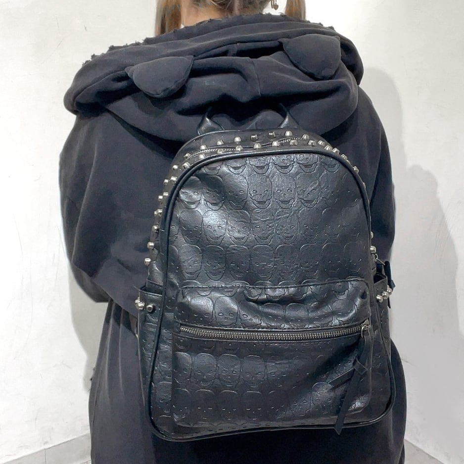 【近日発売予定★新作】スカルスタッズレザーリュック