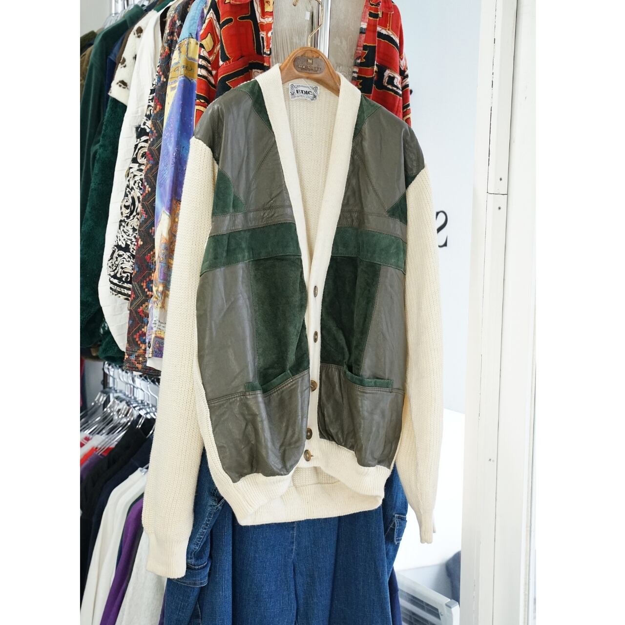 EDIC イタリア製 レザーパネル切替 ニットカーディガン(表記なし・実寸XL相当)|NA435