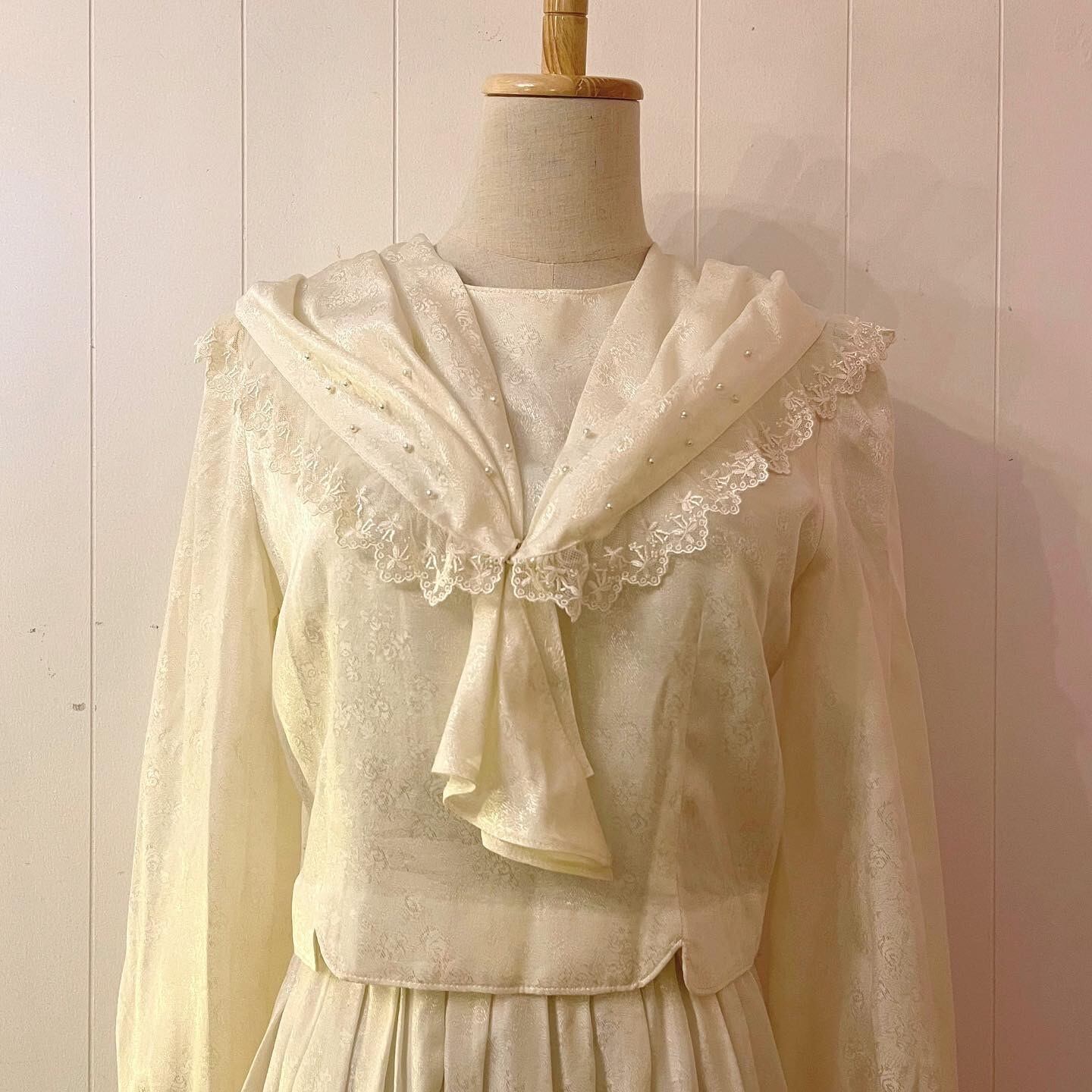 white satin shawl lace one-piece