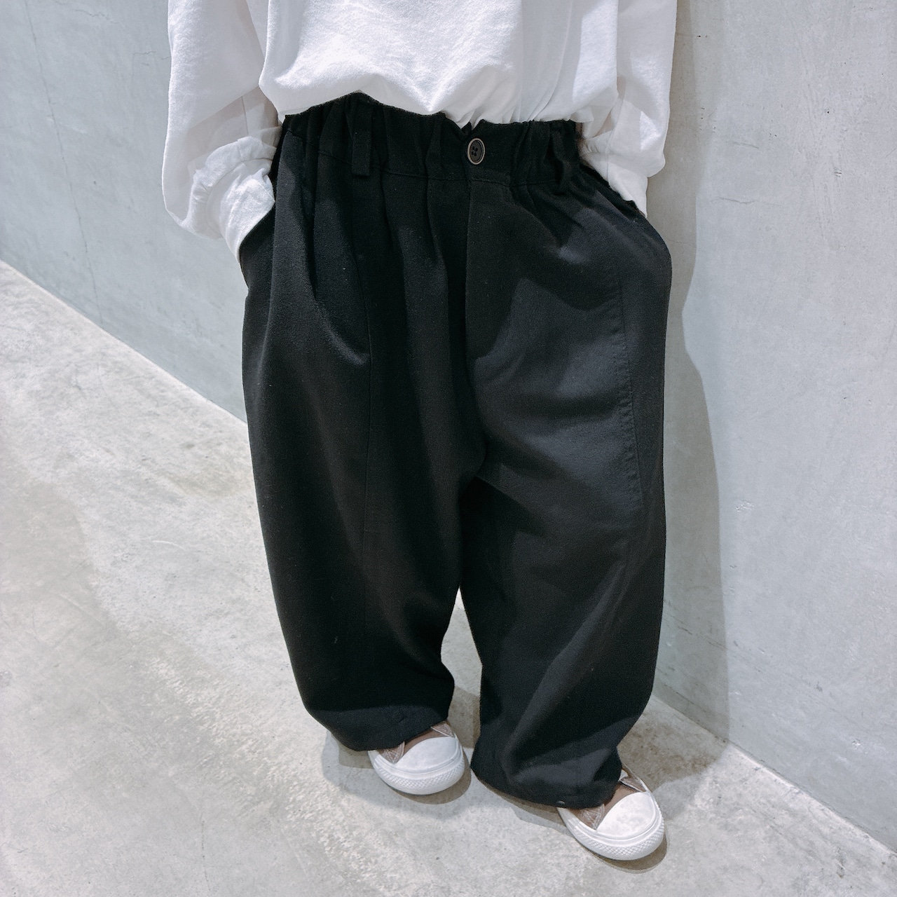 tuck wide pants