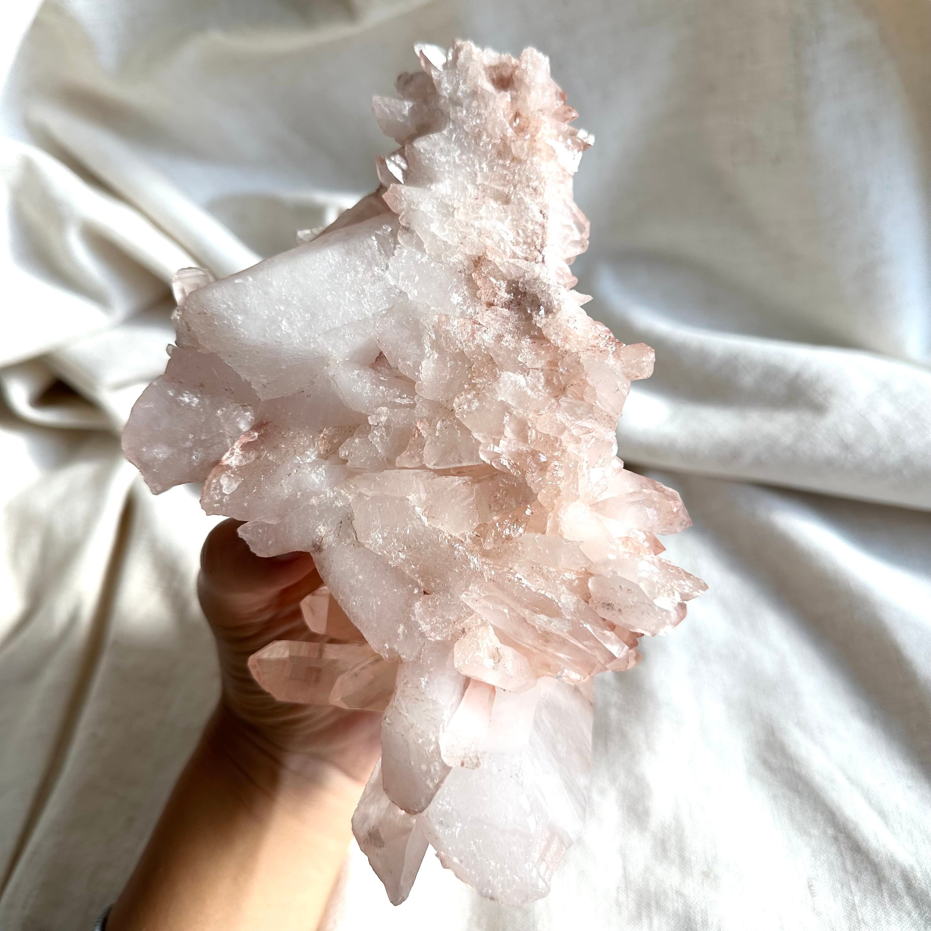 クローライト ヒマラヤ マニカラン水晶 水晶クラスター ピンク