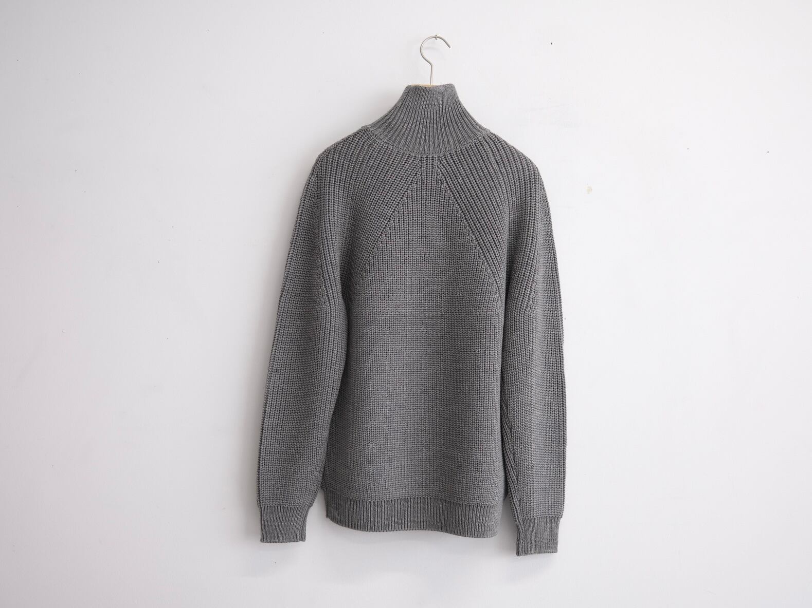Men's BATONER” SIGNATURE TURTLE NECK” | Lapel online store