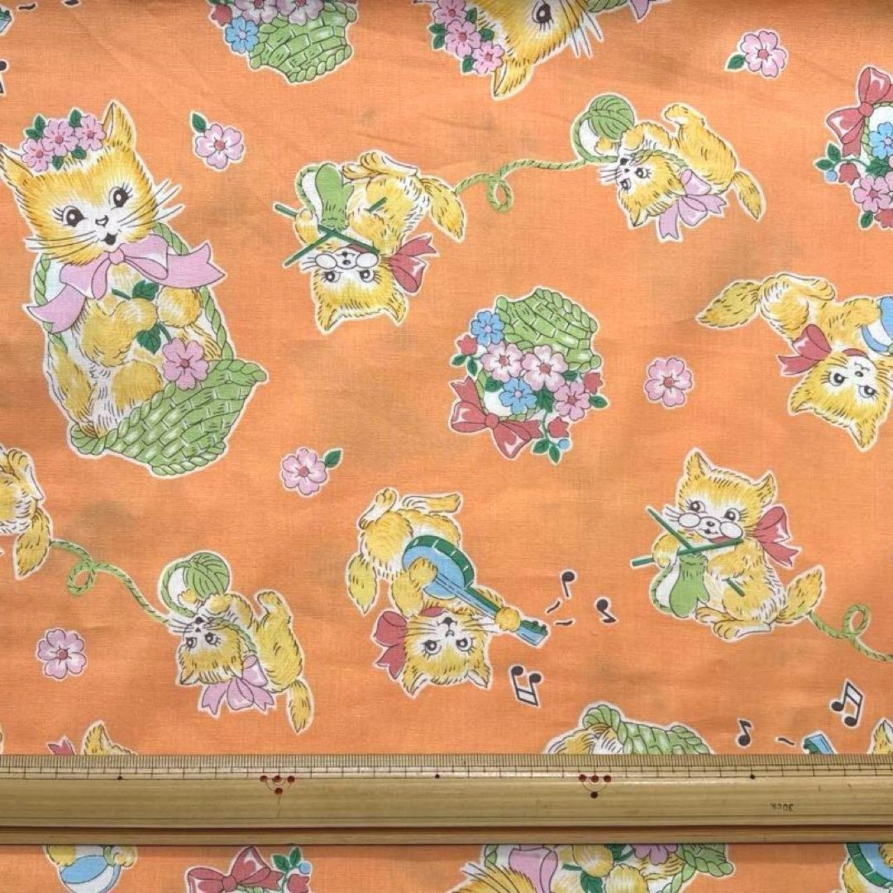 Cdr434-1◆50cm◆S◆綿100%シャーティング生地◆レトロな可愛いネコ