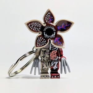 ☆ブロックフィギュアキーホルダー ☆【 Stranger Things / ストレンジャーシングス 】 デモゴルゴン ver.2 / ハーフスケルトン / ストレンジャーシングス  〚アメリカン雑貨 アメトイ〛